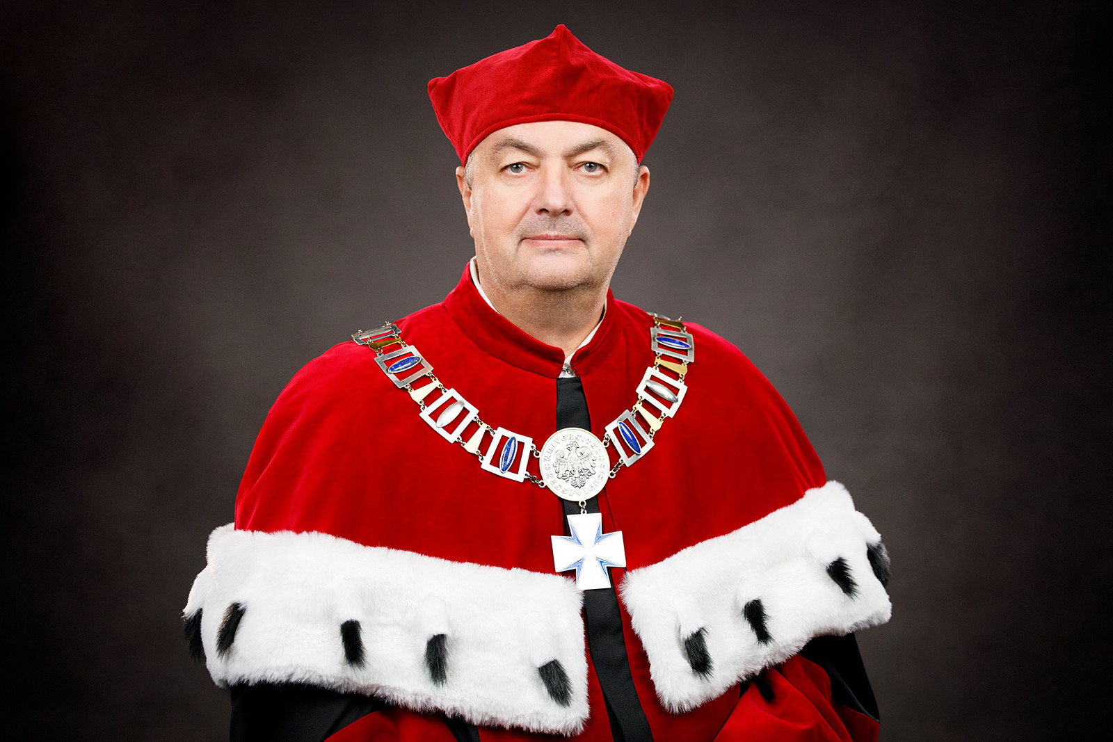 Prorektor  ds. Kolegium Nauk Humanistycznych prof. dr hab. Janusz Pasterski